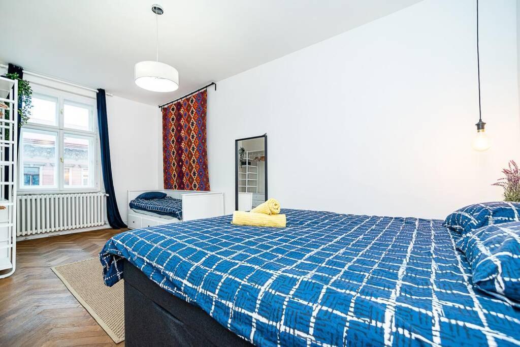Elegant, Modern, 2-Bed Flat By Museum Of Prague Lejlighed Eksteriør billede